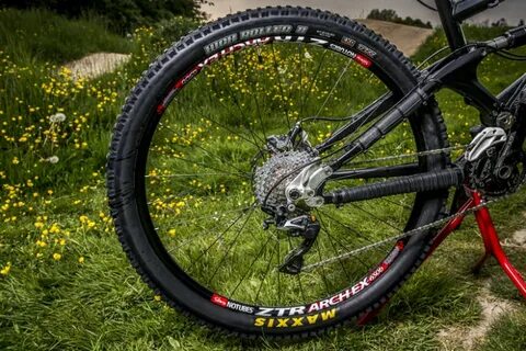 Maxxis high roller