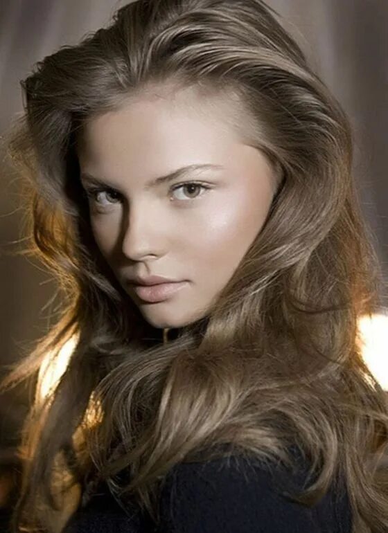 Как выглядит русый цвет Asblond haarkleur #naturalashblonde Asblond haarkleur in 2020 Blonde hair, Hair