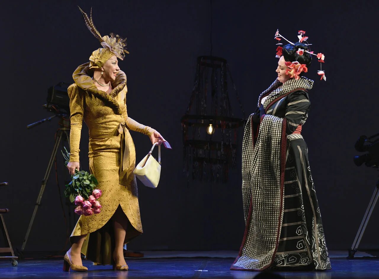 Игроки спектакль акимова. Спасатель хазанов добронравов. Денис фонвизин актер театра комедии санкт-петербург. Опера корневильские колокола в санкт петербург опера. Театр антреприза миронова.