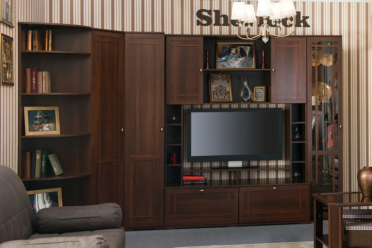 Hoff sherlock. Гостиная шерлок хофф. Хофф мебель шерлок шкафы. Шкаф для посуды шерлок хофф. Гостиная шерлок хофф.