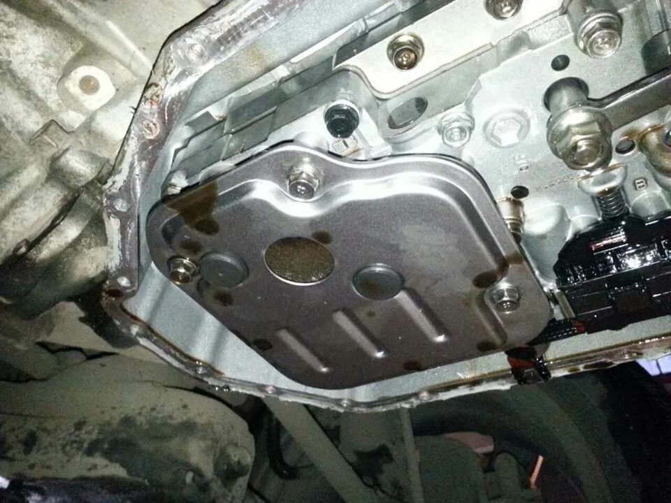 Масло акпп солярис 2015 1. Фильтр акпп hyundai solaris 1. Хендай солярис замена масла в коробке автомат. Хендай солярис замена масла в коробке автомат. Масло в коробку солярис 1.