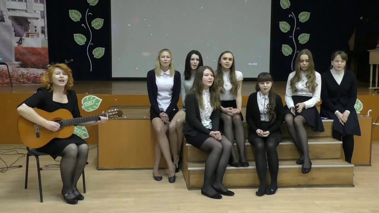 Усош 4 удомля. Школа 1 удомля. гимназия 3 удомля. выпускницы 2017. усош 1 удомля электронный.