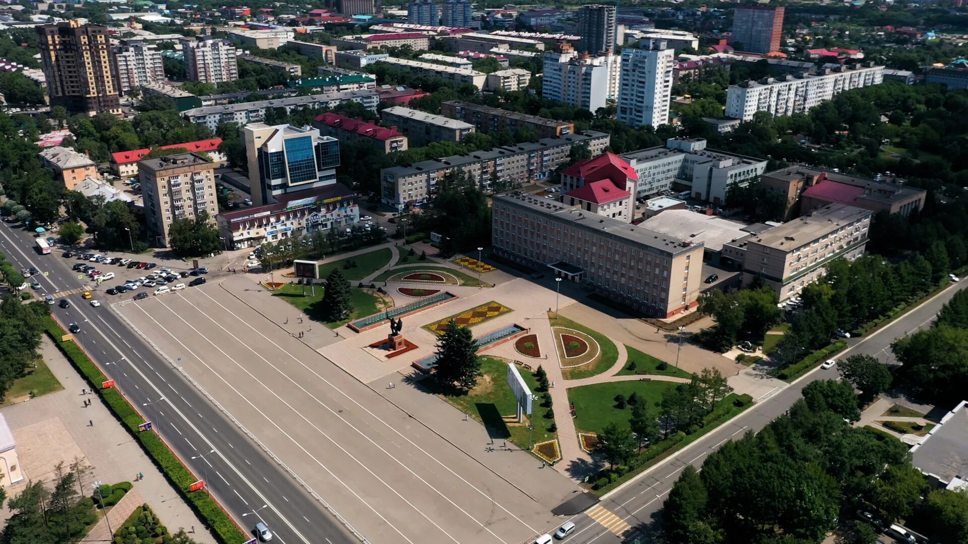 Уссурийск какой край. Уссурийск Приморский край. Уссурийск площадь. Уссурийск площадь города. Уссурийск достопримечательности.