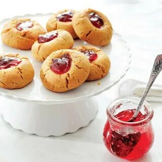Печенье с клубничным джемом