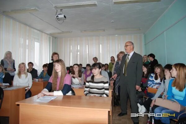Красгау здание. Красноярский государственный аграрный университет преподаватели. Ачинский университет. Ачинский аграрный университет. Сайт ачинского филиала.