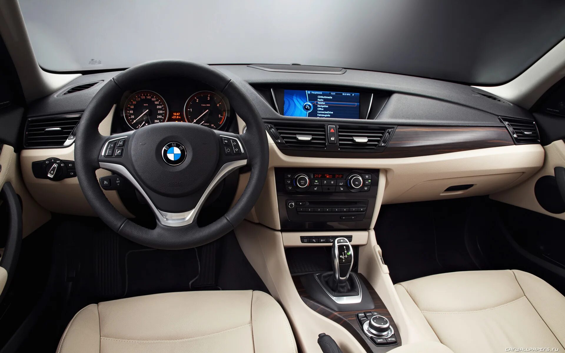 Bmw x1 2012