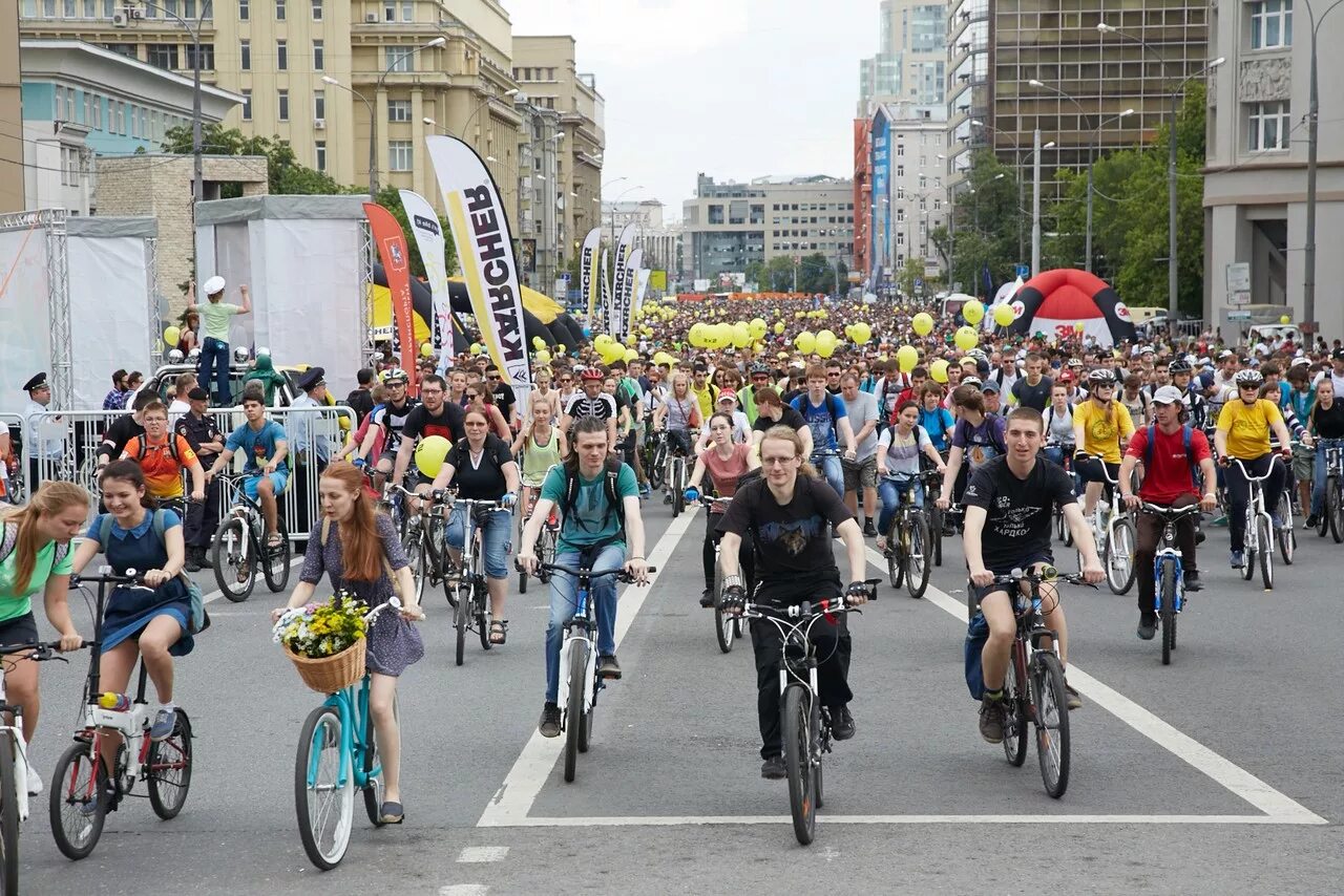 Рп 5 московский. Велопарад в Москве 2022. Московский велопарад. Велопарад 1 мая в Туле 2022. Велопарад 2014 СПБ.