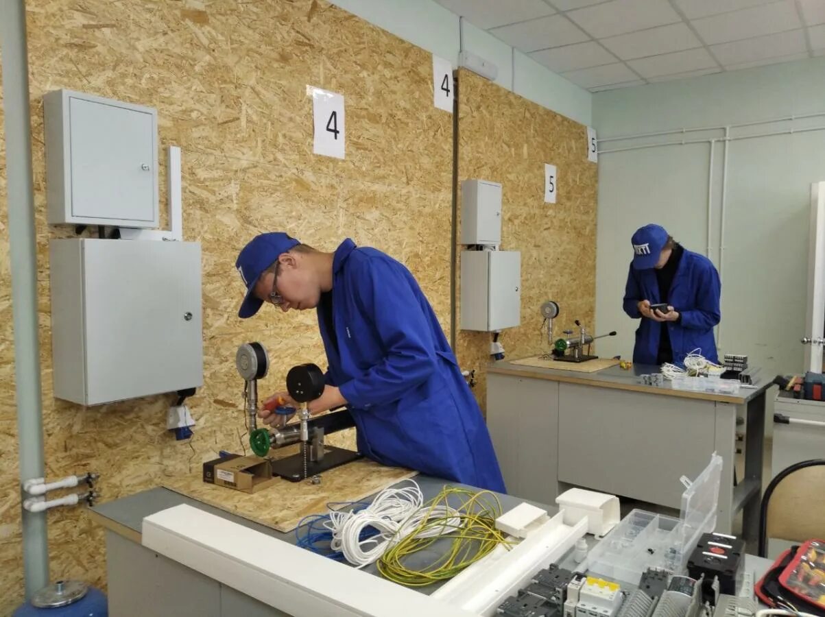 Пермь колледж химико-технологический колледж. Школа: пермский химико-технологический техникум (пхтт), пермь. Расписание в вузе. Химико-технологический техникум пермь официальный сайт. Набор на заочное отделение.