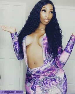 Top Hot and Sexy Onlyfans Leaked of Carolinacharm Leaks by LeakHive.com - B...