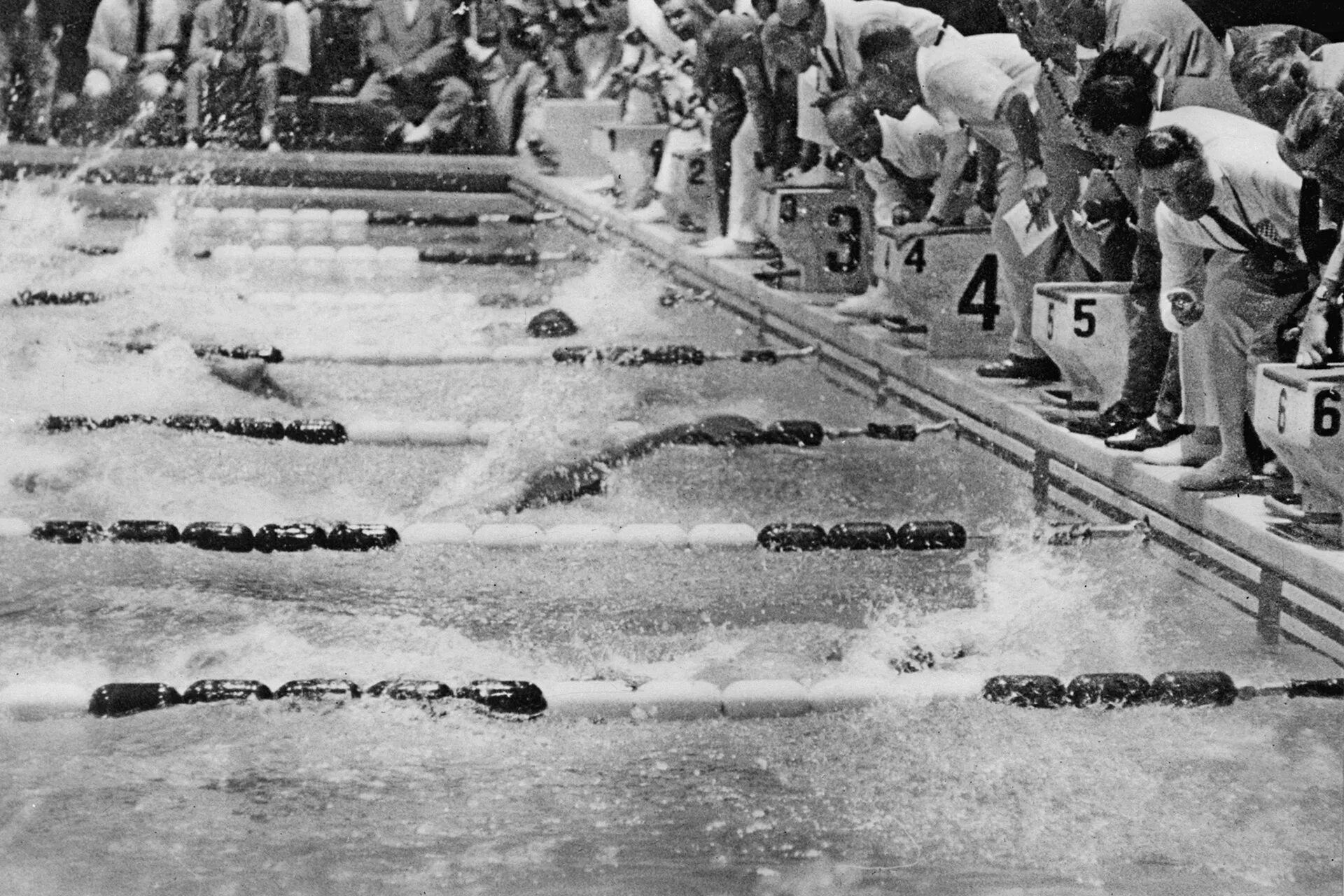 Олимпийские игры 1896 плавание. Паралимпийское плавание 1960. Олимпийские игры в Афинах 1896 плавание. Плавание Афины 1896. Жестокие олимпийские игры