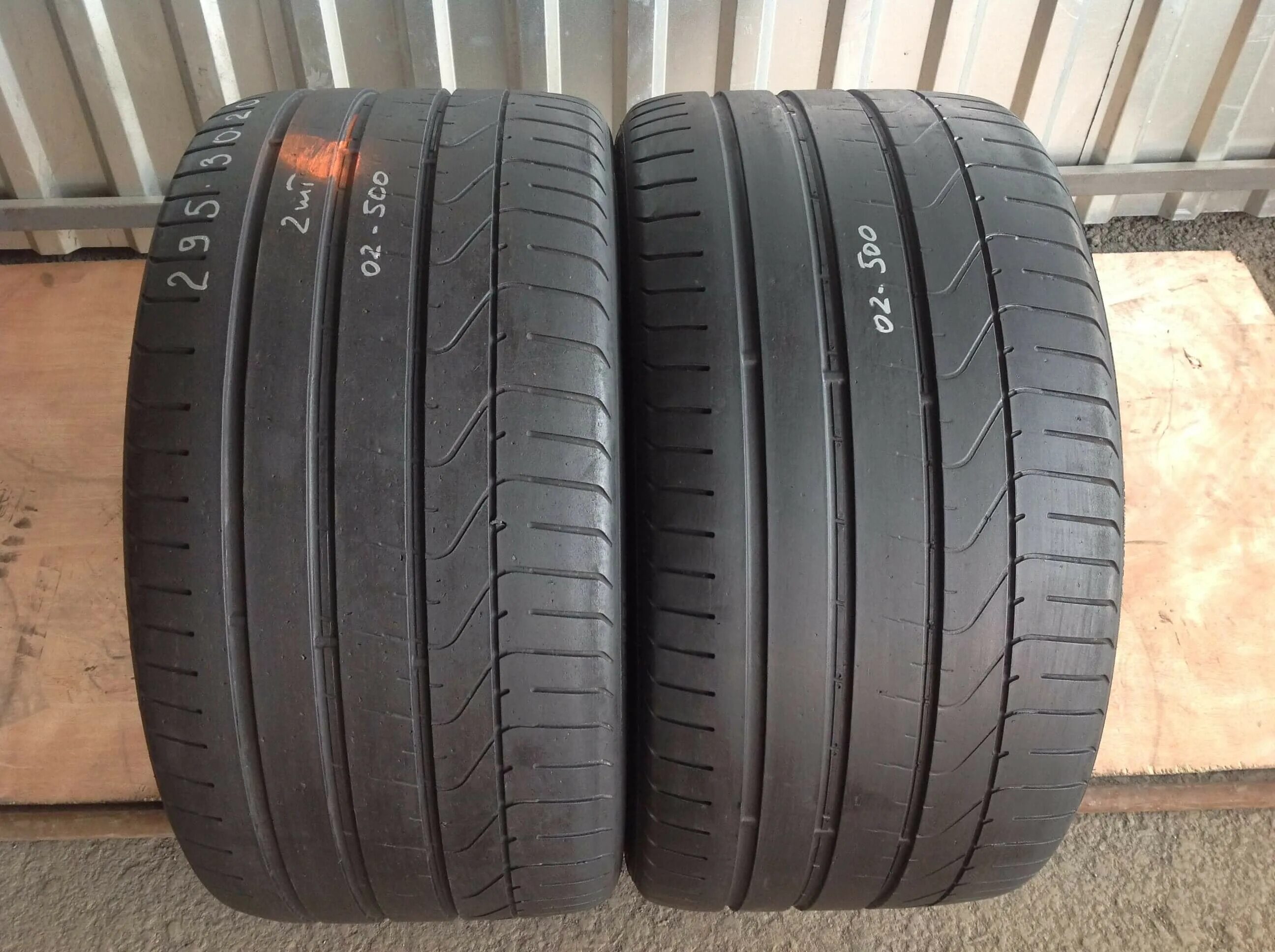 Купить резину спб r18. 275/35/20 Pirelli p Zero. Пирелли п Зеро 275 40 22. Pirelli p Zero 285 30 20. Pirelli p Zero Gen-2.