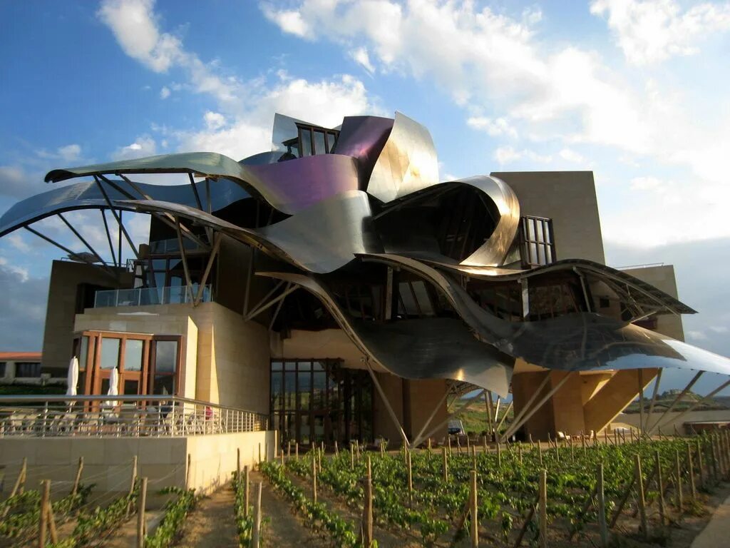 Отель marques de Riscal, Испания. Marques de Riscal бодега. Marqués de Riscal Hotel Фрэнк Гери. Рискаль винодельня.