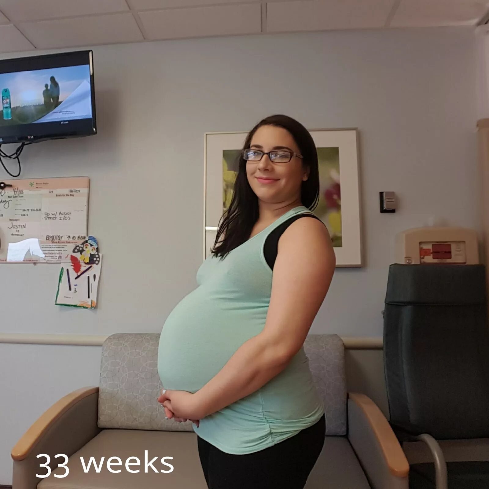 33 недели отзывы. 32-33 Недели беременности. 33 Я неделя беременности. Беременна в 33.