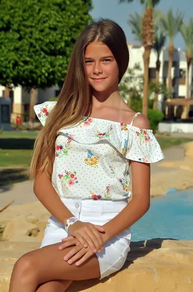 Алиса где девочки. Лилиана крутоног. Алиса 24. Алиса где девочки. Алиса где девочки.