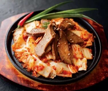 Жареная кимчи с курицей