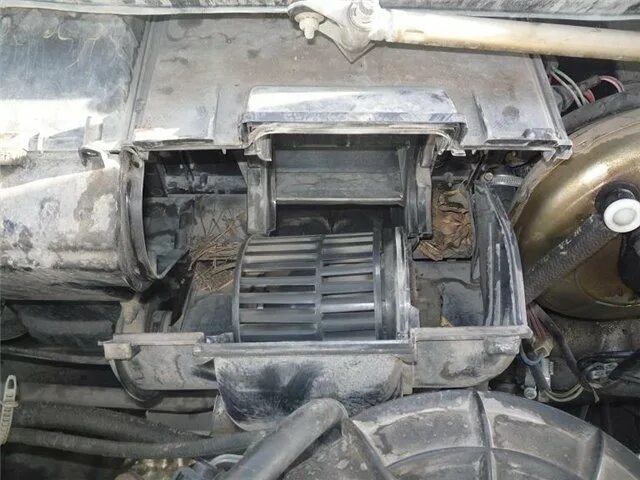 Ваз 2110 дует горячий воздух почему. Печка ваз 2110. печка ваз 2110 2002 года. печка ваз 2110 дует. ваз 2110 печка печка.