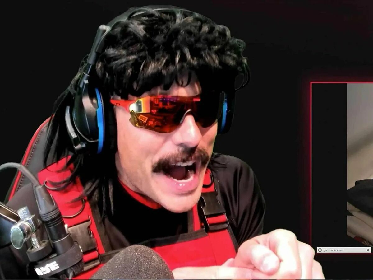 Стримеры голова. DRDISRESPECT Тревор. Стримеры twitch. Тайлер1 и доктор дисреспект. Twitch Dr disrespect.