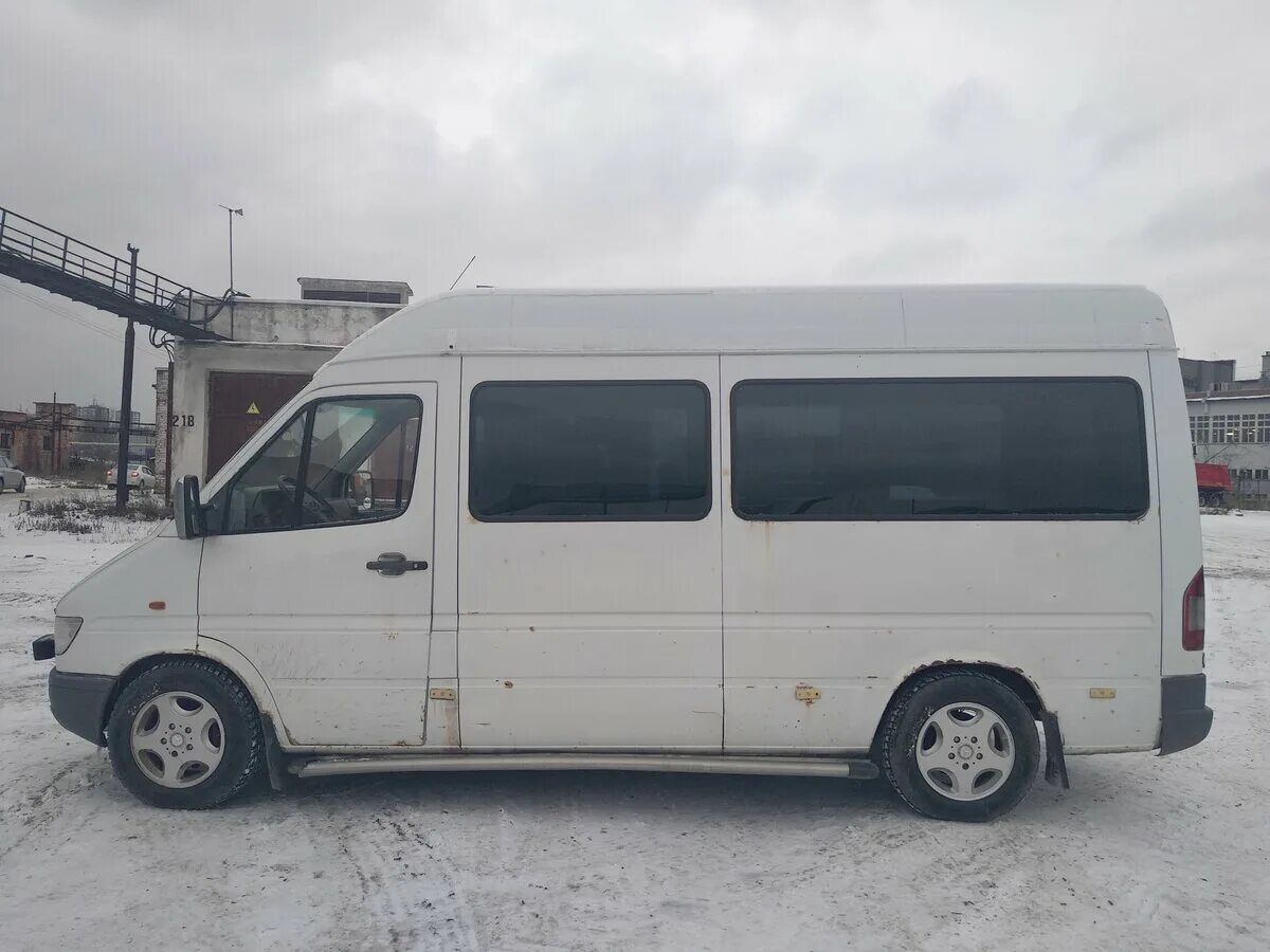 9. стекло боковое среднее левое спринтер 1998. мерседес цельнометаллический. Mercedes sprinter 1998. Mercedes sprinter 412d.