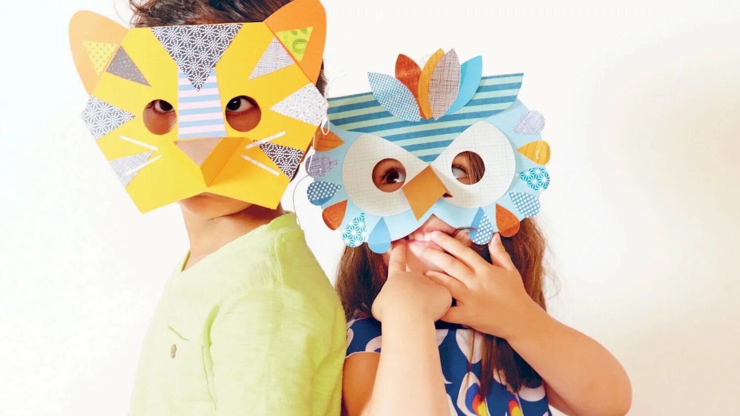Объемные маски для детей. Маска из картона объемная. Маска из картона для детей. Плоские и объемные маски.