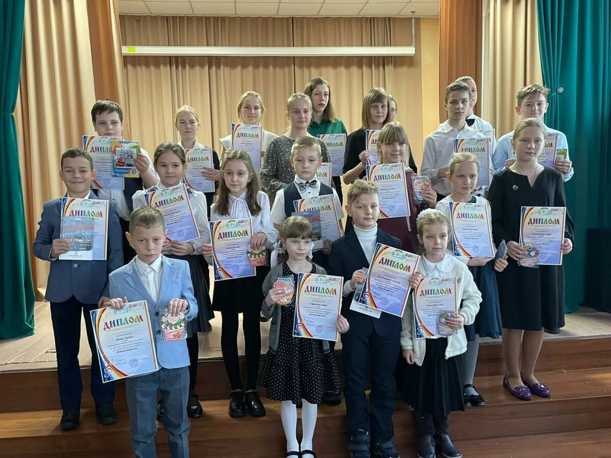 дши славгород. детская школа искусств славгород. дши г славгород алтайский край. славгород школа искусств. дши славгород официальный сайт.