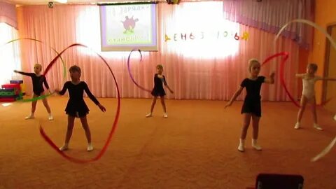 Спортивный танец в садах видео