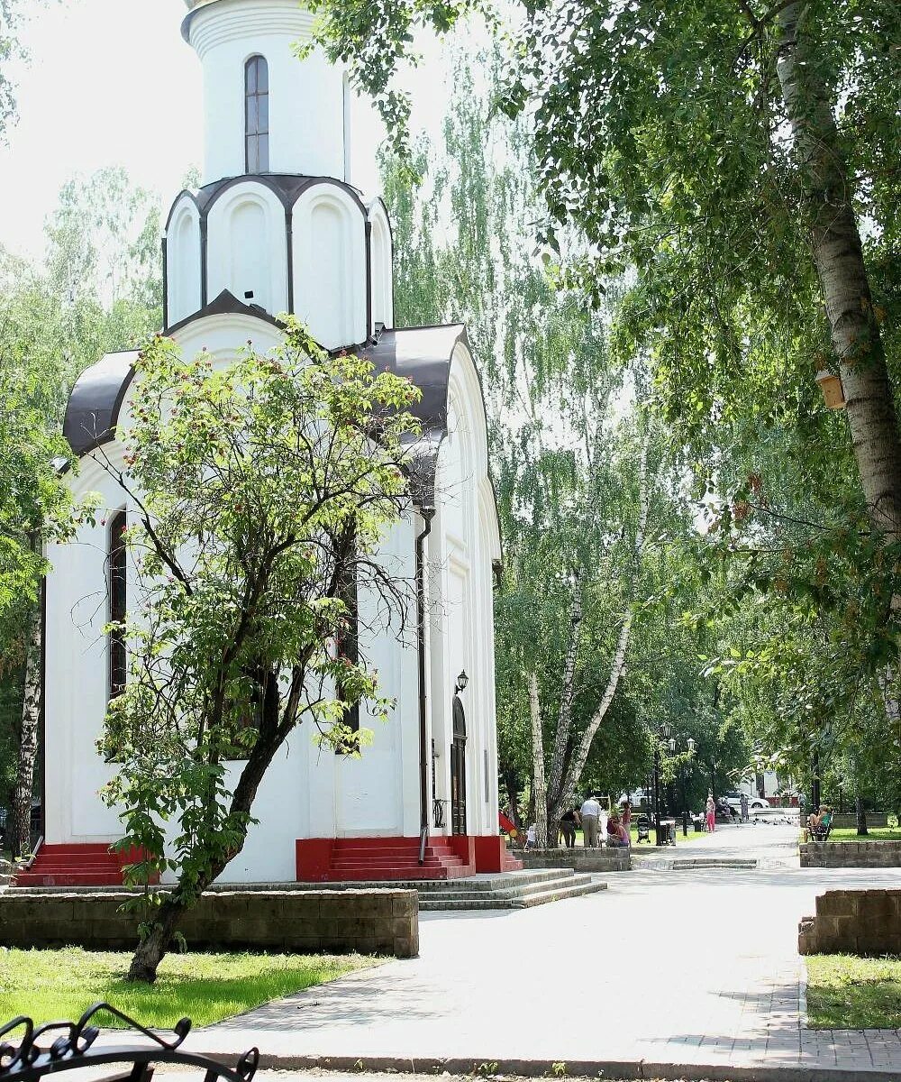 Часовня преображения господня. Часовня томск. часовня преображения господня томск внутри. церковь на остановке роща иркутск.