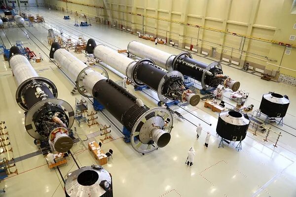 гкнпц имени м в хруничева. гкнпц имени м в хруничева. завод имени хруничева. завод им. хруничева.