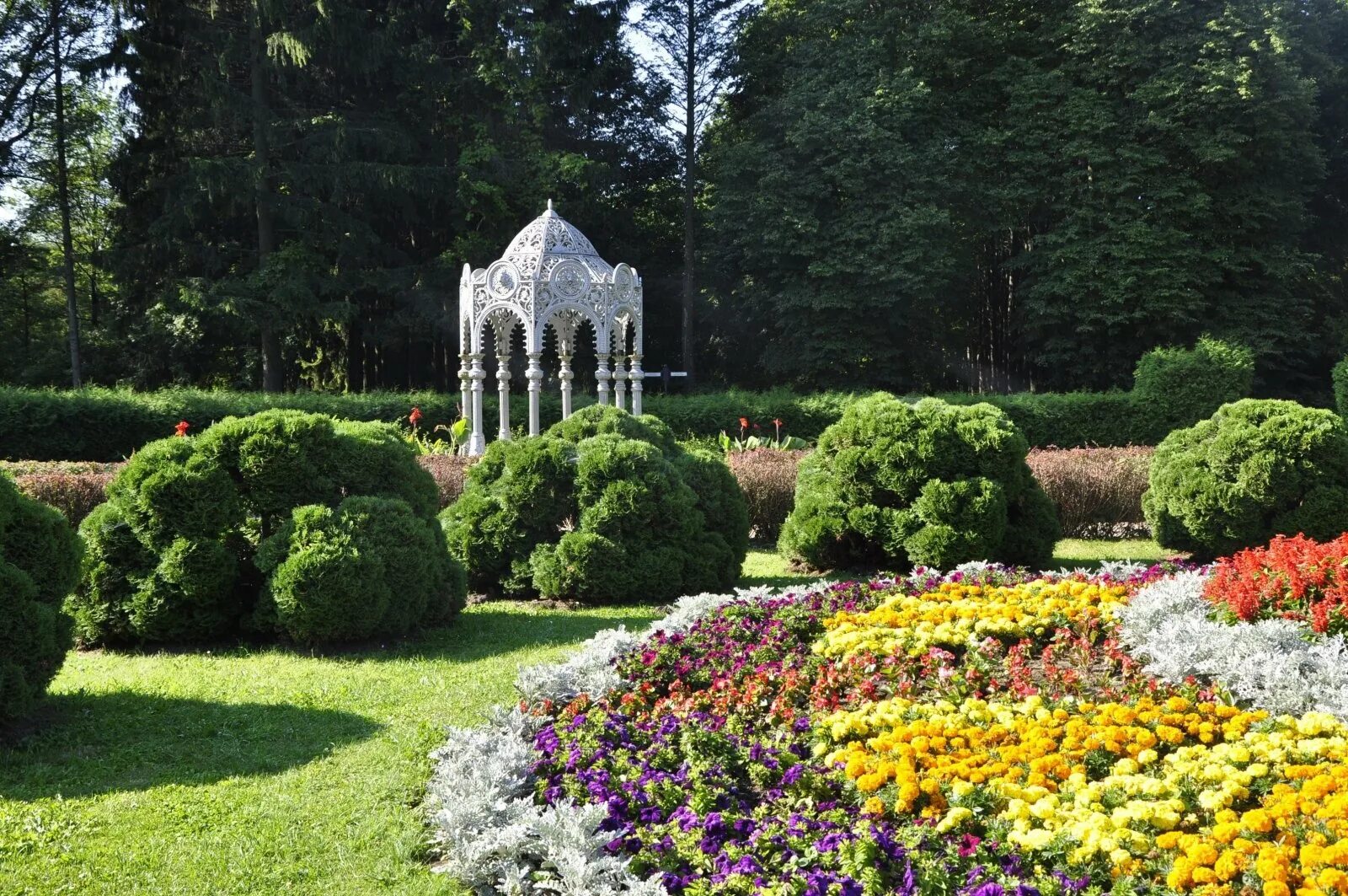 Центральный ботанический сад национальной