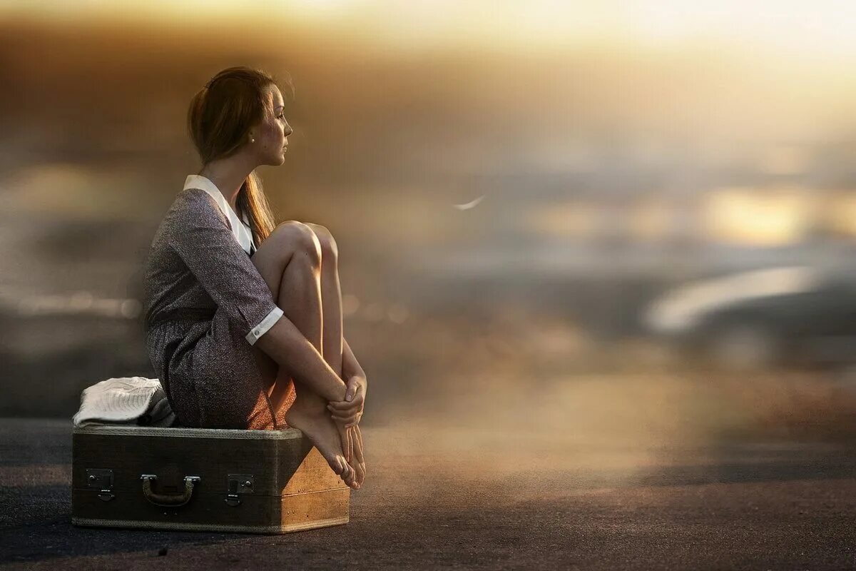 Недолго оставить. Все что происходит. Уйти цитаты. Юмор и любовь два самых мощных болеутоляющих. Мэм фраер.