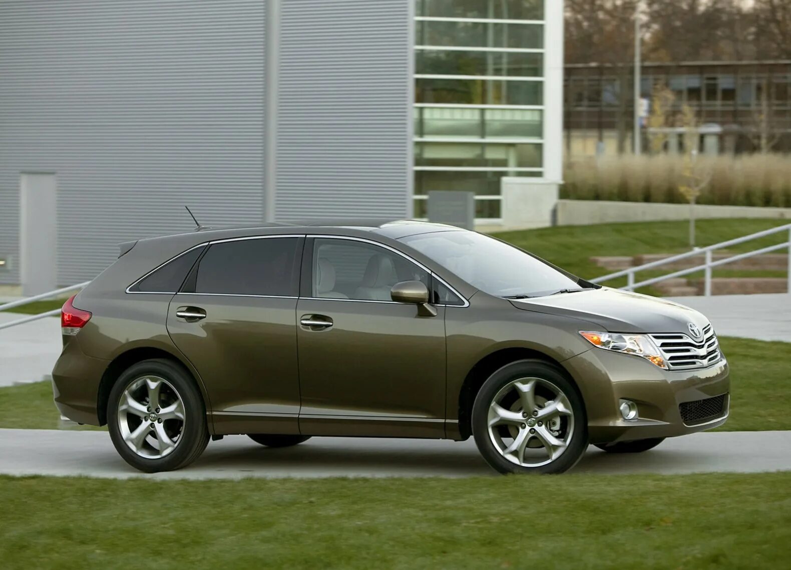 Тойота венза 2021. Тойота венза 2016. Венза фото. Toyota venza 2012. Toyota venza 2016.
