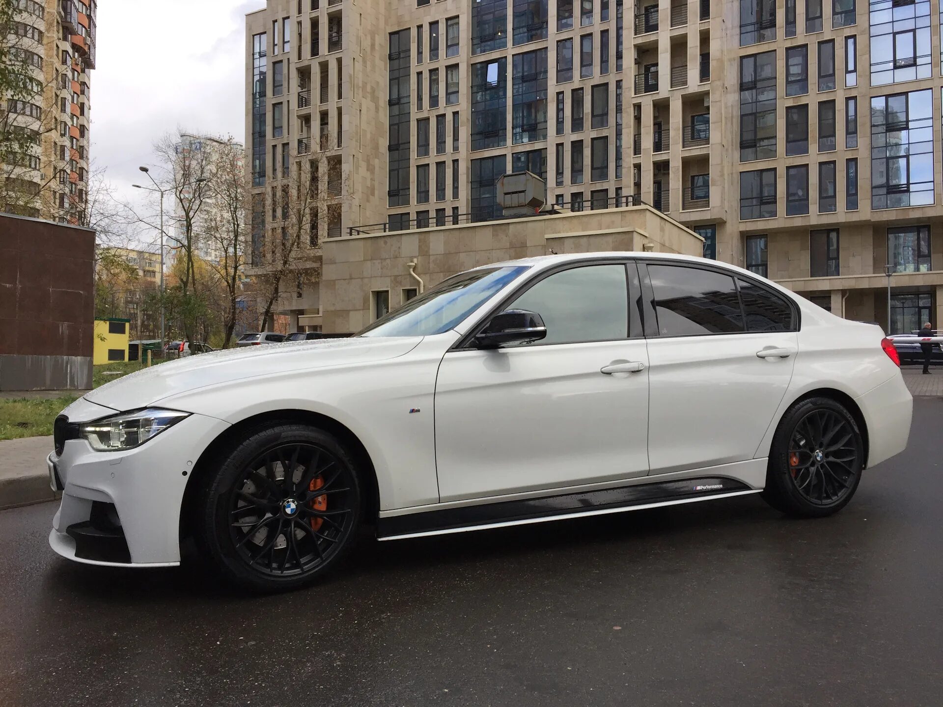 Double performance. Bmw double spoke 405m. bmw m performance double-spoke 405 f30. bmw double spoke 786m. double spoke 405m performance.