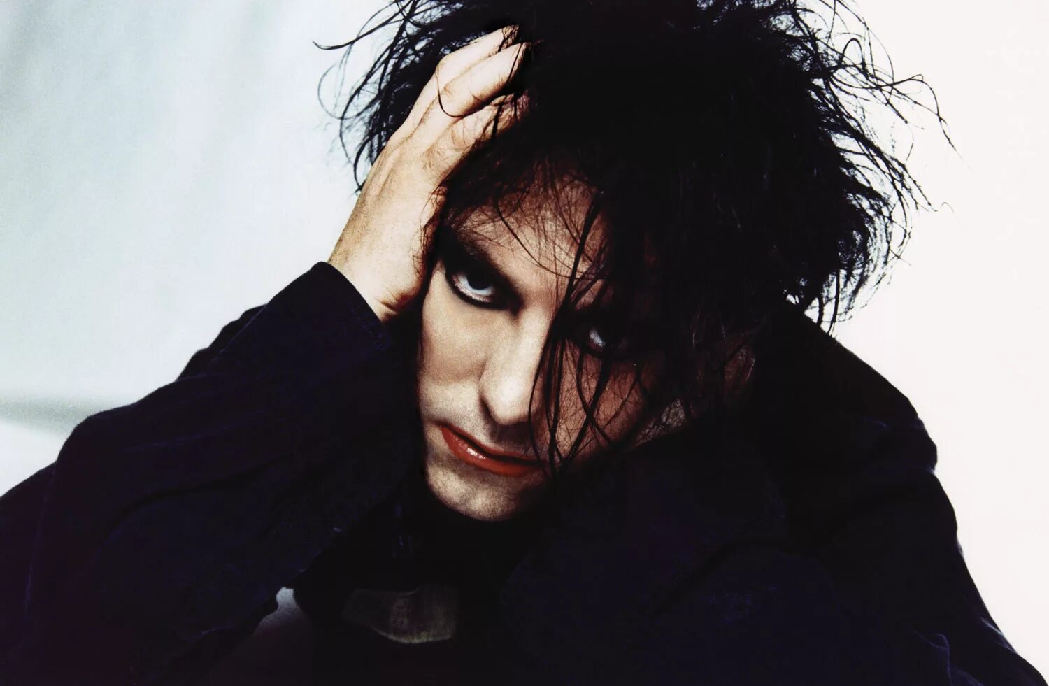 The cure forest. Группа the Cure. Robert Smith молодой.
