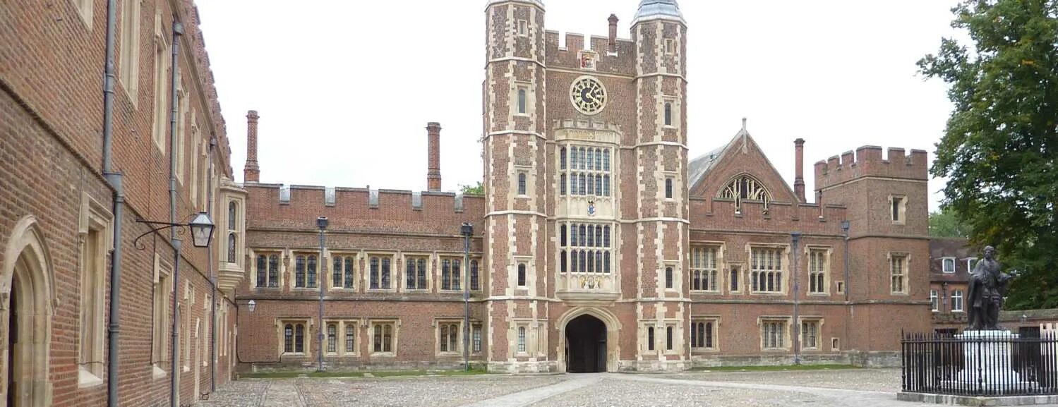 Колледж итон великобритания. Eton college (windsor). Итон колледж. Eton college (итонский колледж). Eton колледж в англии.