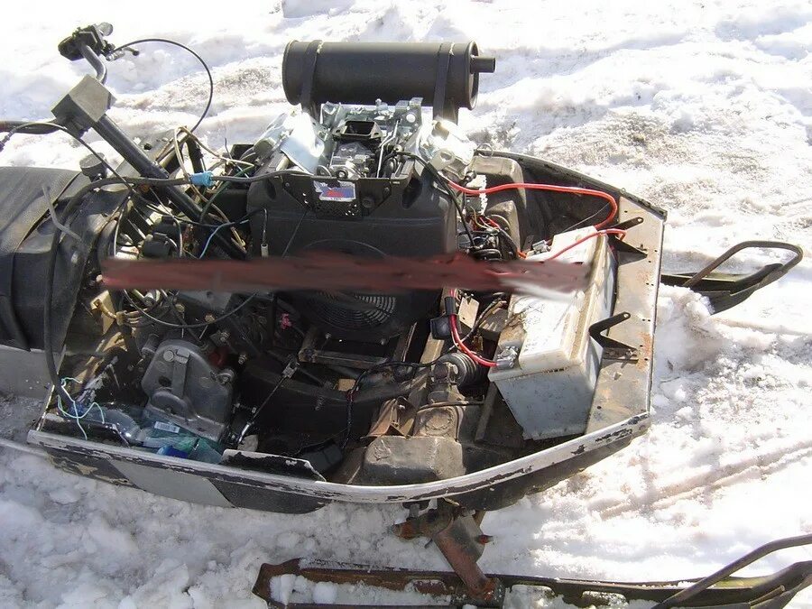 Почему на снегоходе рысь. Двигатель Лифан для Бурана 4 тактный. Снегоход Буран с двигателем Лифан 20 л.с. Снегоход Рысь 500 МП. Двигатель Лифан 27 л.с с вариатором сафари цена на снегоход Рысь 440.
