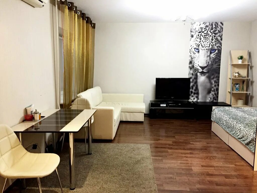 Квартира студия в уфе. Улица сазонова 64 омск. Уфа, ул. Квартира студия в уфе без посредников. Уфа однокомнатная квартира на бульвар славы.