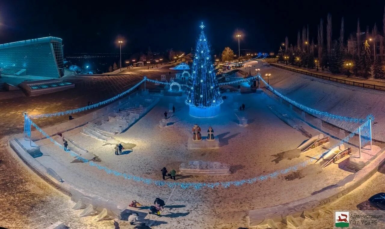 ледовый лампы уфа. парк якутова уфа ледовые фигуры. новогодние городки. лед лампа z 8 ultra. ледяной отель в канаде (hotel de glace).