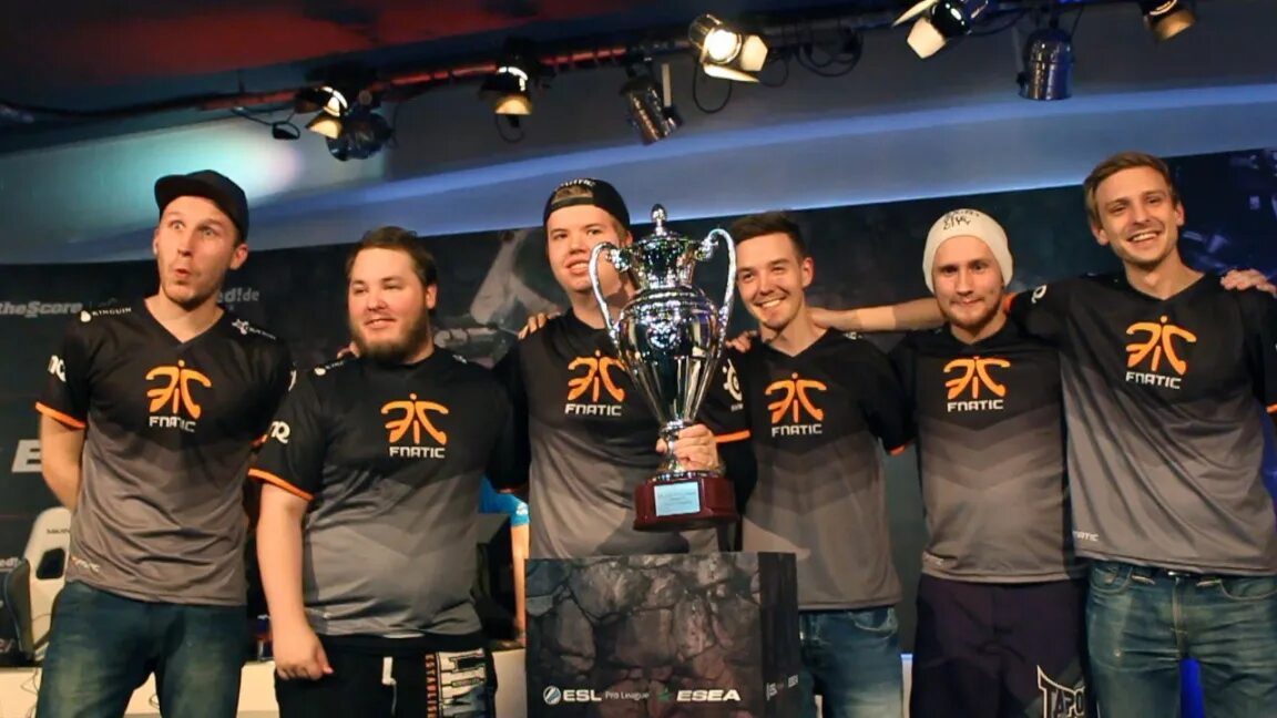 The finals cheat. Фнатик кс1,6 состав. Fnatic CS 2021. Фнатик 2014. Olofmeister и KRIMZ.