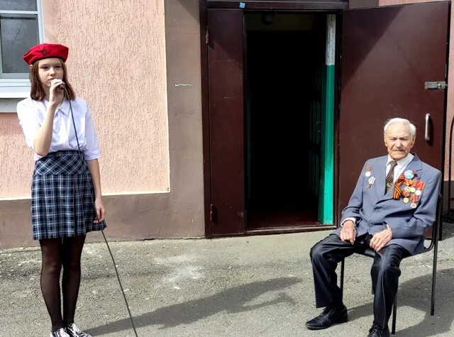 Удели внимание ветерану. Сочинение в форме дневника встреча детей с ветеранам. Удели внимание ветерану. Удели внимание ветерану. Удели внимание ветерану.