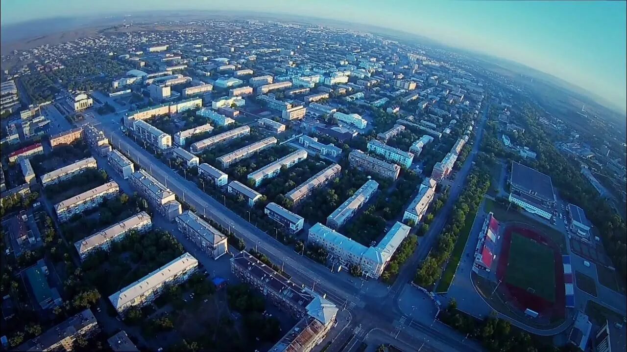 Город орск улица вяземская. Телевышка города Орска. Орск с высоты птичьего полета. Город Орск с высоты птичьего полета. Орск вид с телевышки.