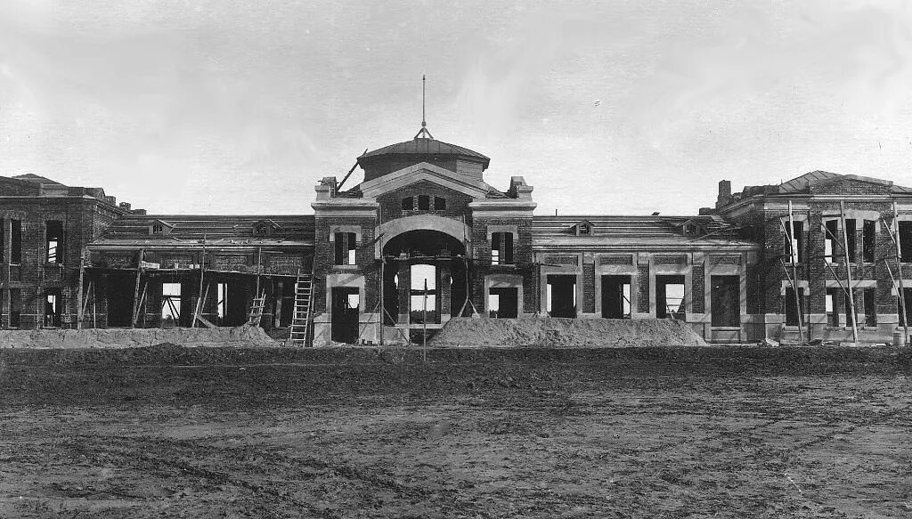 Старый вокзал Барнаул. Барнаул старый город вокзал. Барнаул 19 век. Старый вокзал Бийск. Алтайский край 20 века