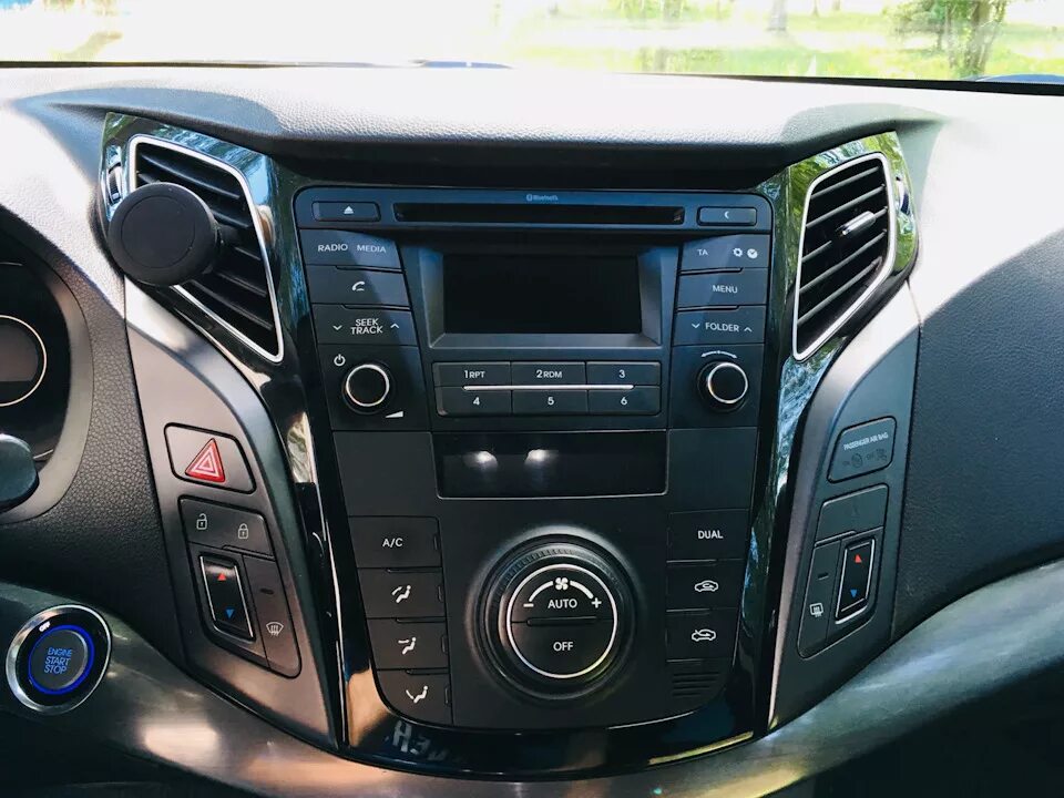 I40 как снять магнитолу Установка сабвуфера.#Hyundai i40 Hyundai i40, 2 л, 2013 года автозвук DRIVE2