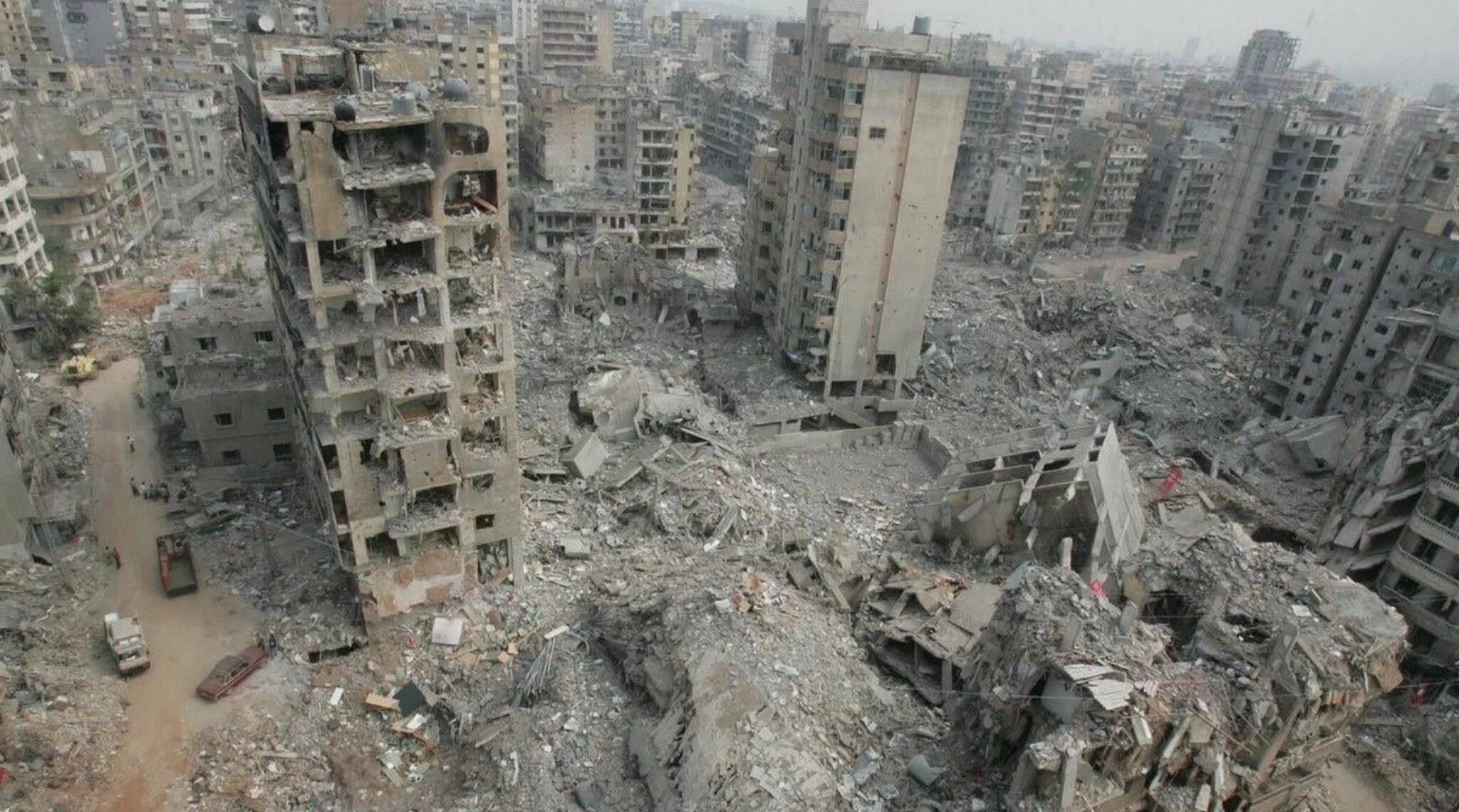 Мир после разрушения 122. Руины Алеппо. Сирия 2000. Ирак руины. Разрушенное здание.