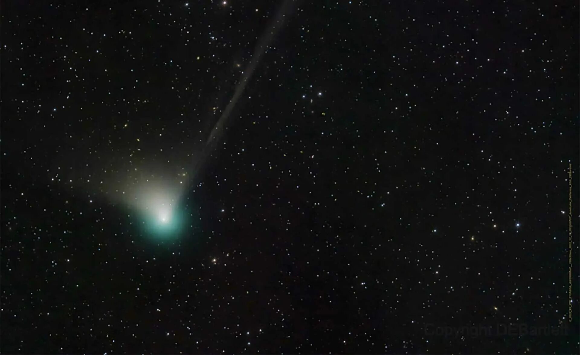 Какая комета приближается к земле. C/2022 e3 (ZTF) Comet. C/2022 e3 Орбита. Комета e3ztf. Зеленая Комета c/2022 e3 ZTF.