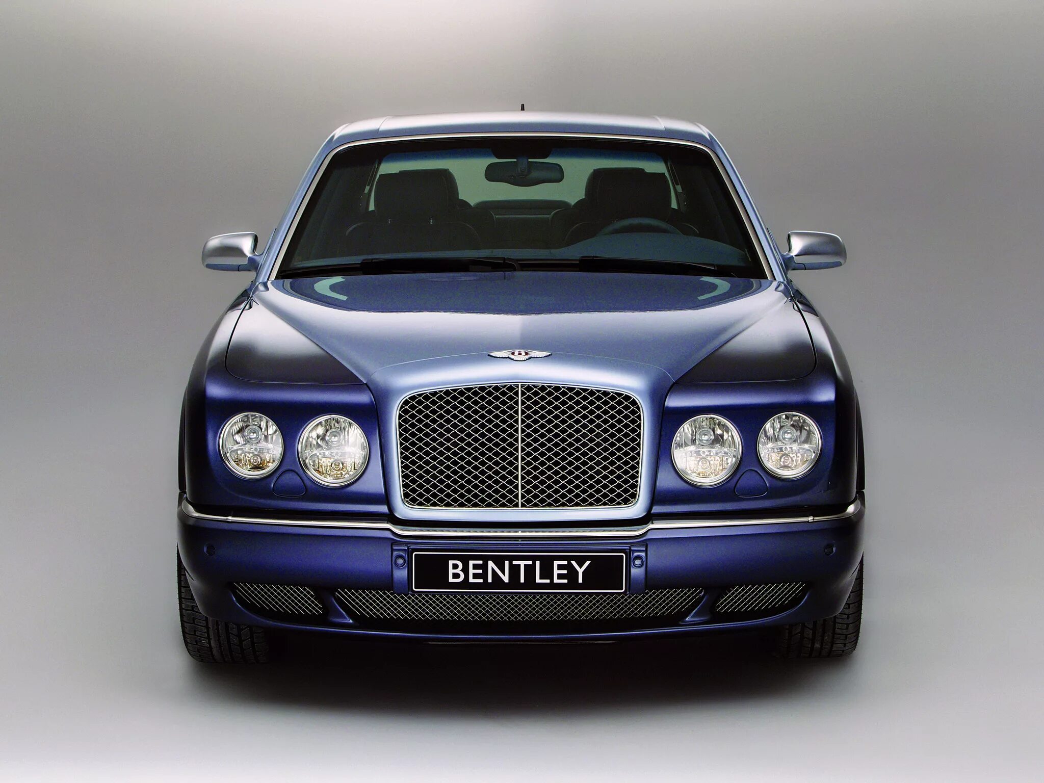 Бентли арнаж. Bentley Arnage 2002. Bentley Arnage t 2005. Bentley Arnage. 2002 Bentley Arnage t.