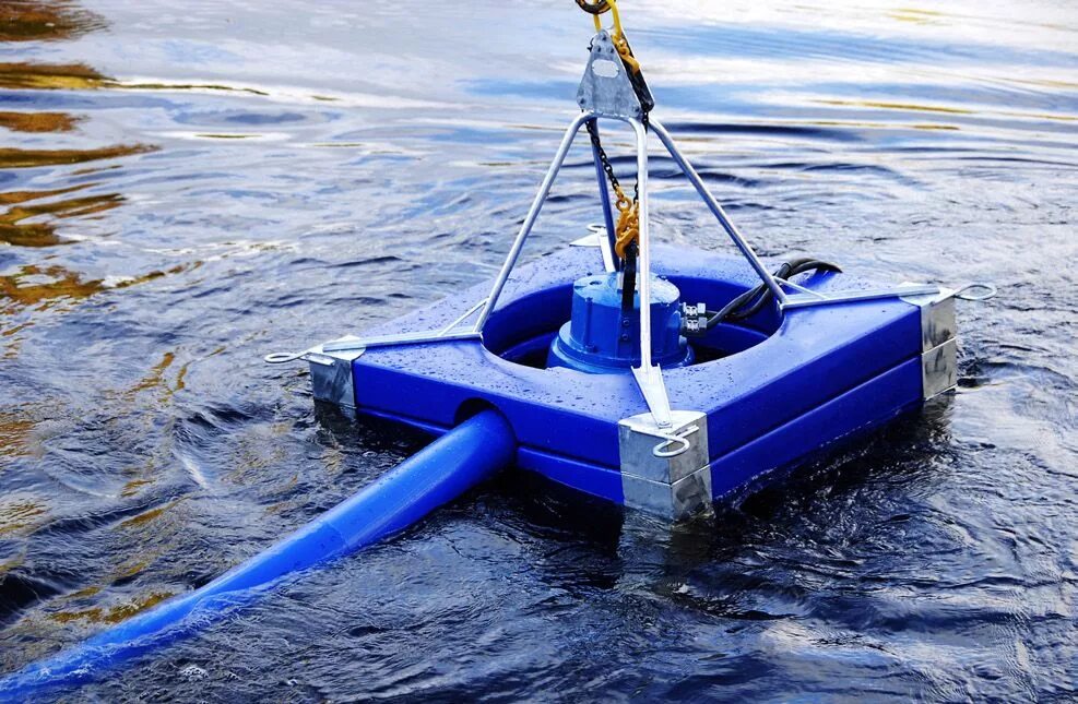 Плавающий скиммер для пруда. Сила архимеда плавание судов. Поплавок на ключи от катера. Скиммер skimol. Плавающая точность.