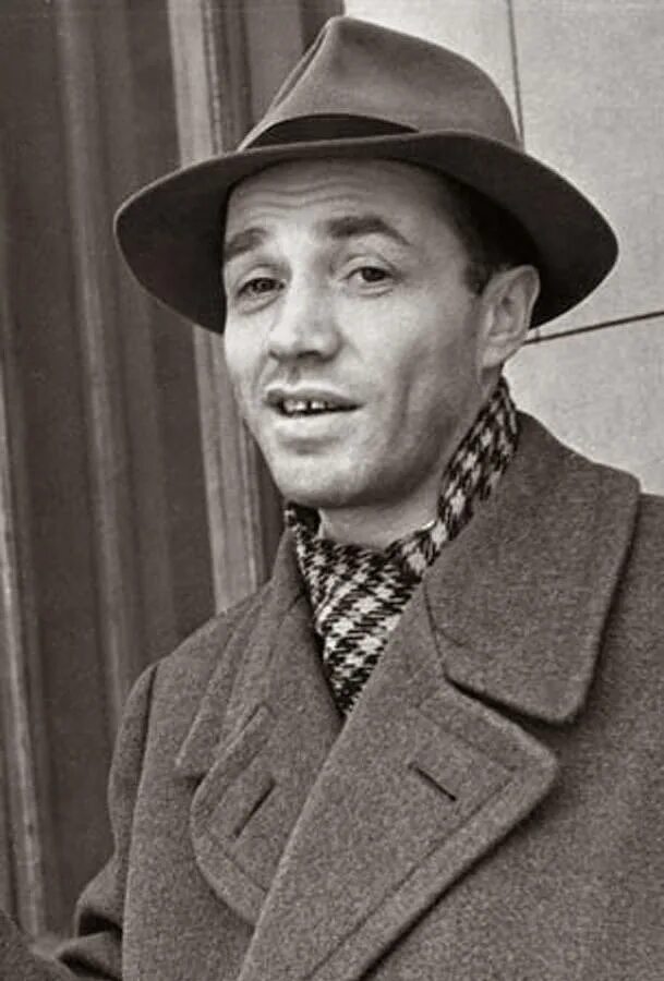 Хенкин. Хенкин. Хенкин. Американский ученый л. Хенкин актер.