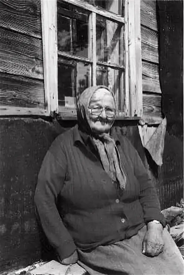 тихий дон казачка аксинья. со своим хозяйством баба дуня. баба дуня. пожилые деревенские женщины. со своим хозяйством баба дуня.