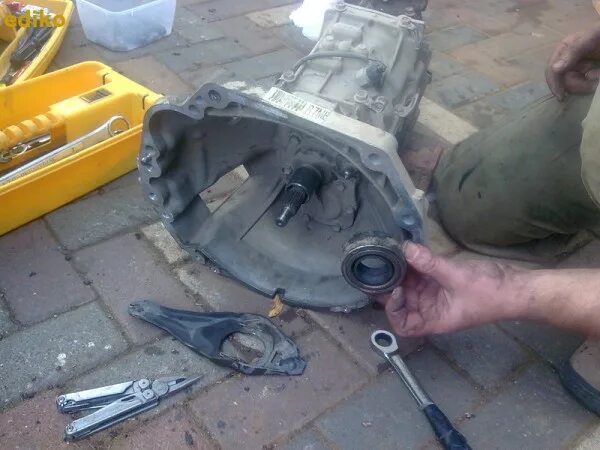 мкпп сузуки игнис 4wd. акпп grand vitara 2. 3. Suzuki baleno коробка передач. снятие дизельного мотора 1.