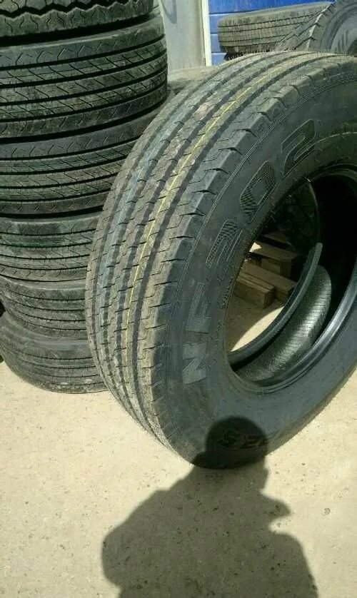 Купить резину 295 80. 295/80r22.5 Кама. Кама 295 80 22.5. Кама NF 202 295/80 R22.5. Кама 295/80r22.5 рулевая.