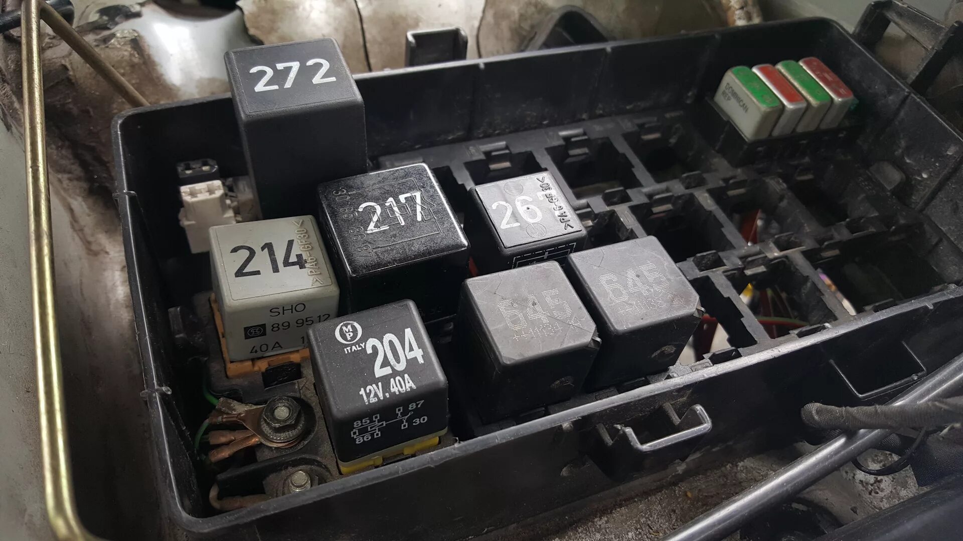 3. Блок реле ауди 100 с4 2. 3. Реле центрального замка ауди а6 с5. 3.